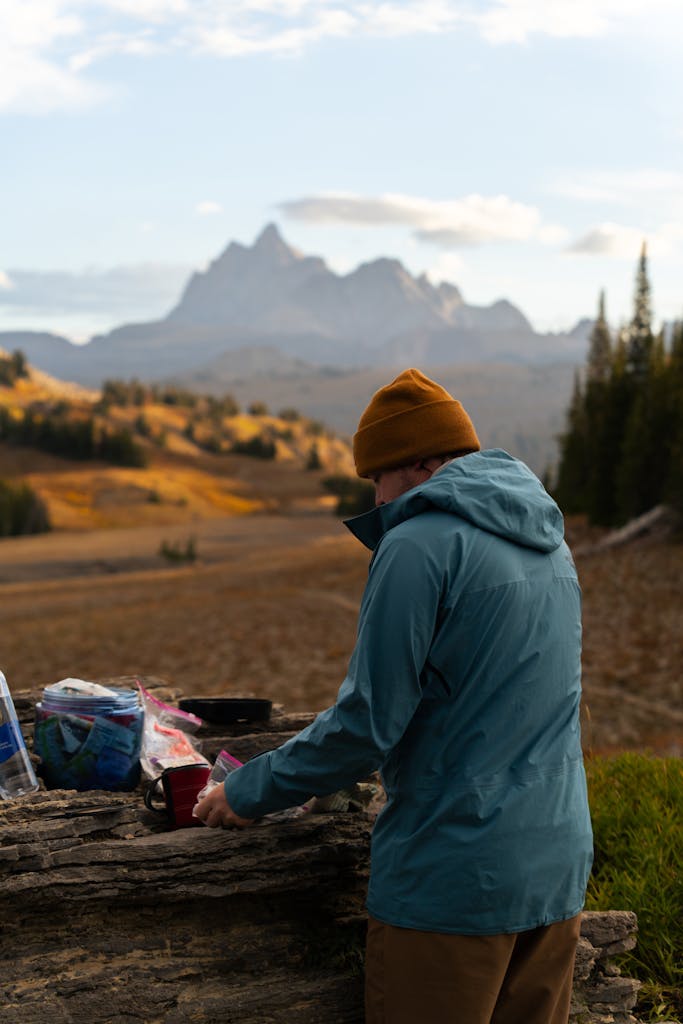 Free stock photo of a beautiful view, adventure, backpackers
